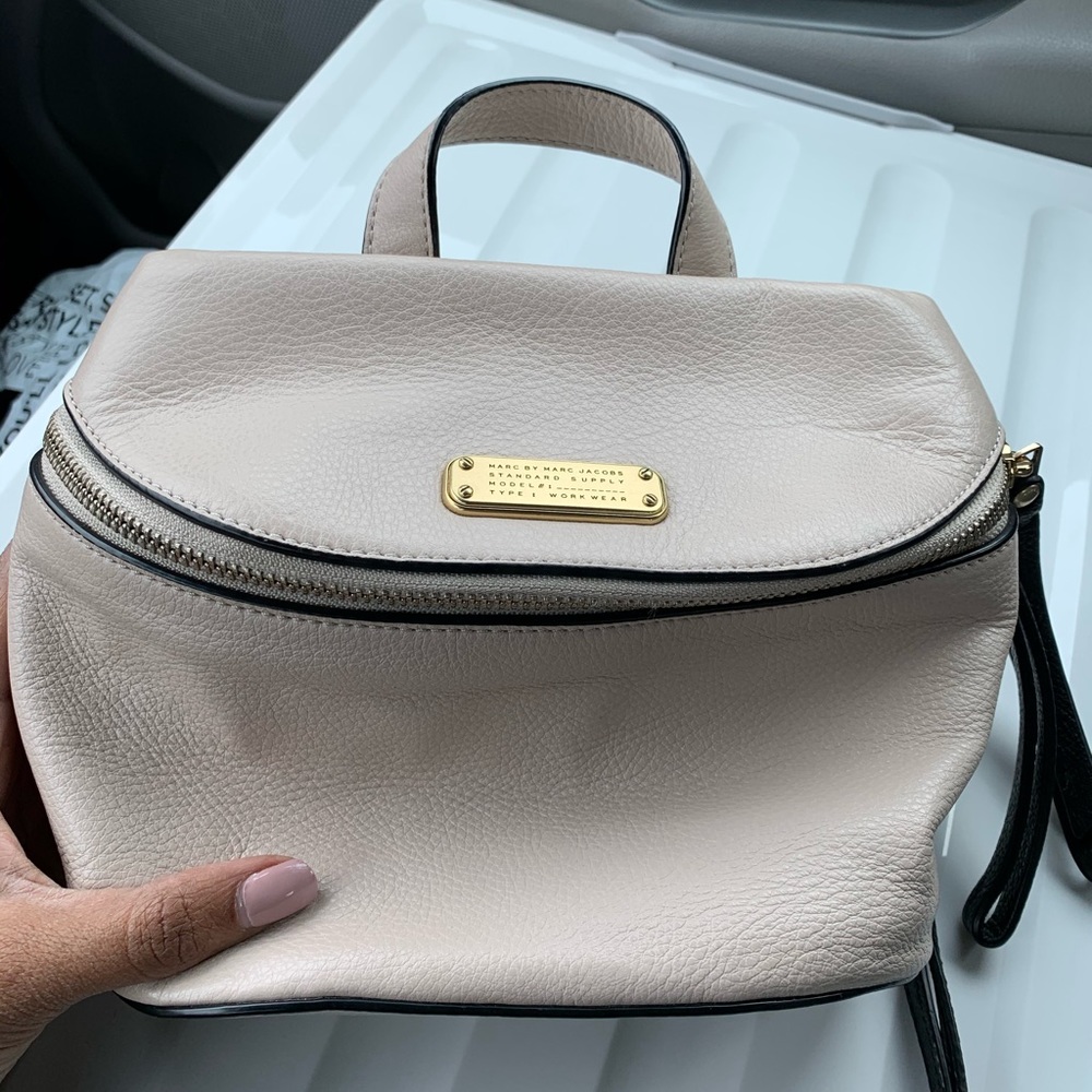 Marc Jacobs cream crossbody